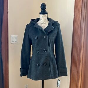 Kenneth Cole Wool Coat | Size: 8 fits like Women’s Small